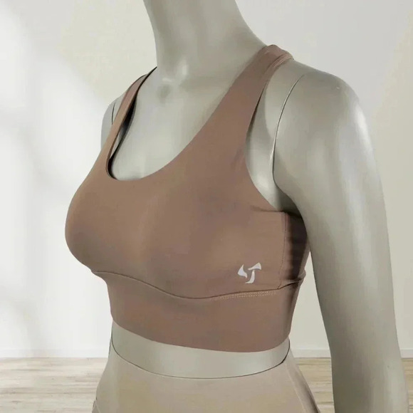 Pedigree eMPWR Women’s Strapback Sports Bra | High Support | Evo-Dry™ - Picture 2 of 5